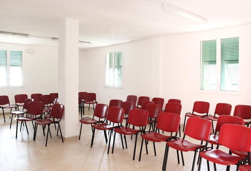 Отель Santuario Nostra Signora Di Soviore