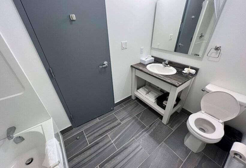 Отель Travelodge By Wyndham Marathon