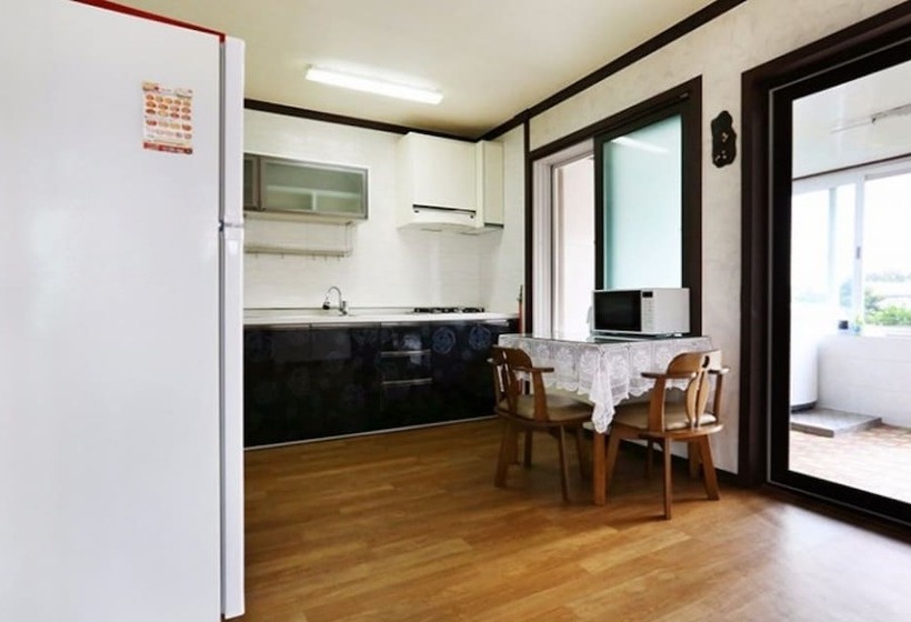 Jeju Wooden Attic Pension