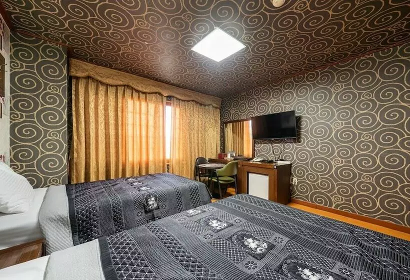 مُتل Jeju Juliana