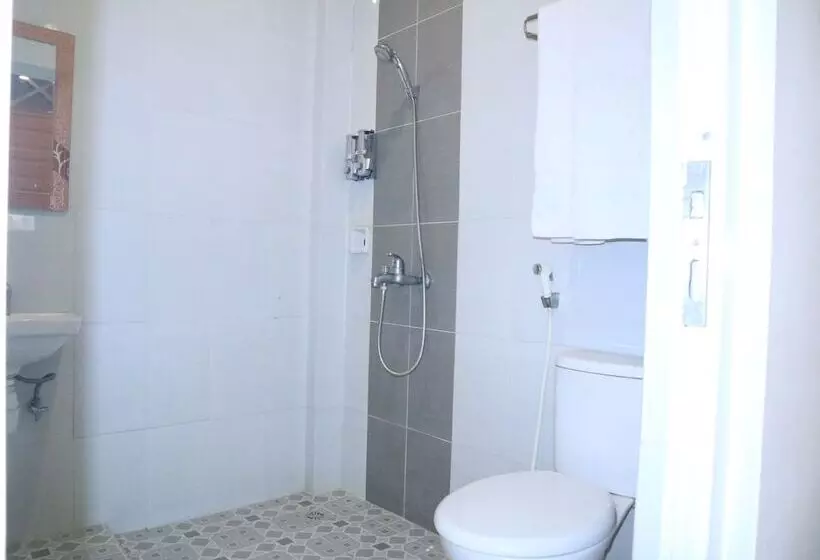 My Rooms Poma Hotel Stay N Dine