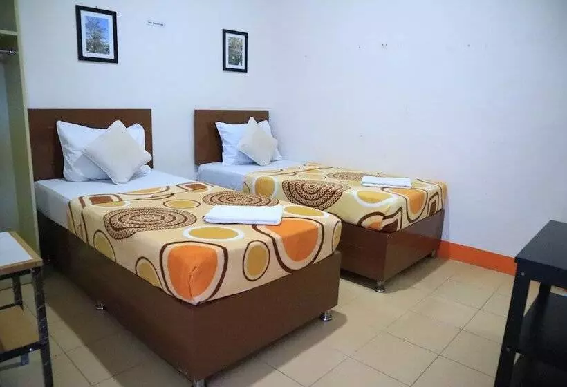 My Rooms Poma Hotel Stay N Dine