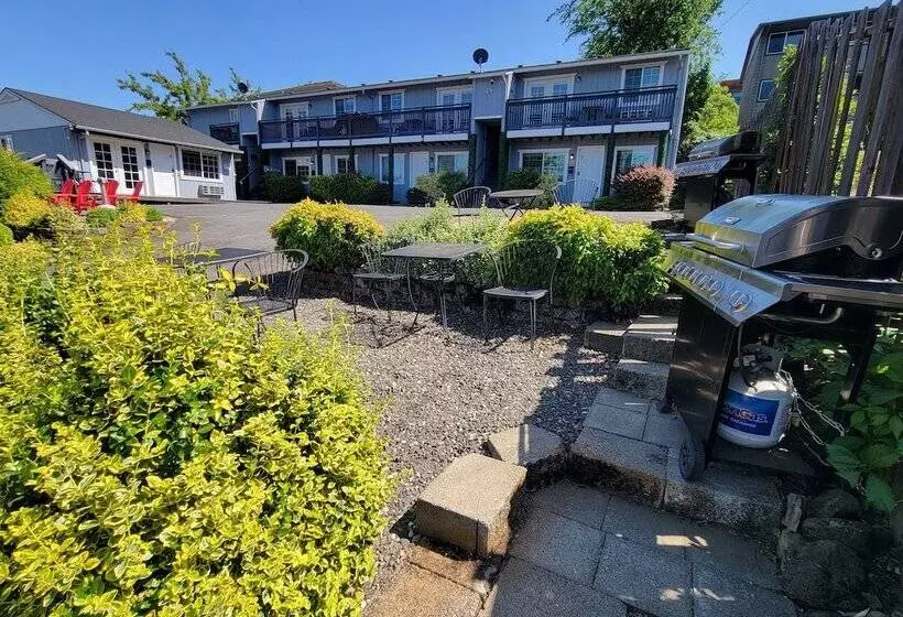 Hotelli Hood River Suites Apartment