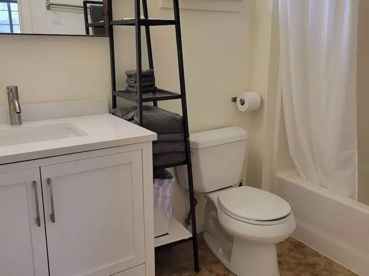 Hotelli Hood River Suites Apartment