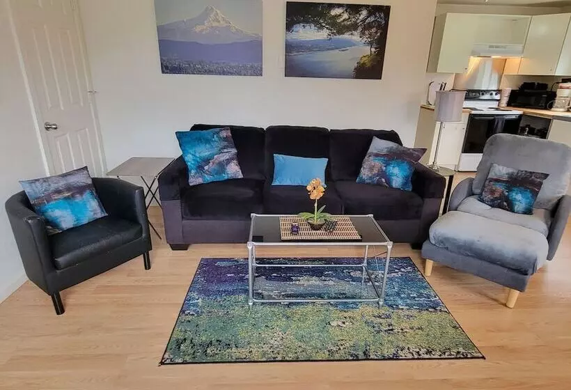 Hotelli Hood River Suites Apartment