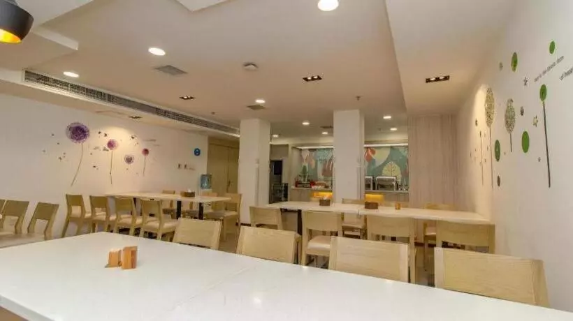 Hanting Hotel Dalian Sports Center