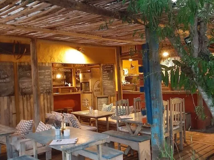 Hotelli Casa Namoa Pousada