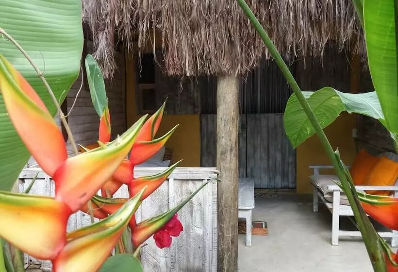 Hotelli Casa Namoa Pousada