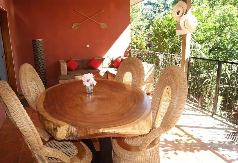 ホテル Chez Nous B&b