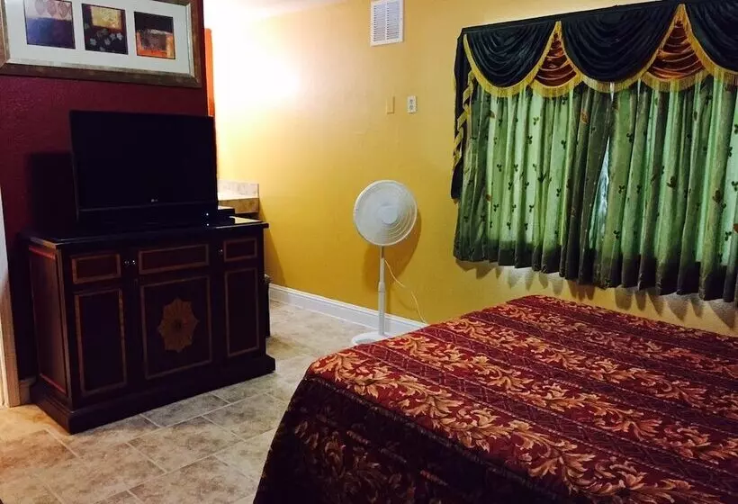 ホテル M B Motor Inn