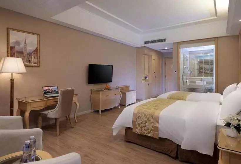 Vienna Hotel Guangzhou Baiyun Airport