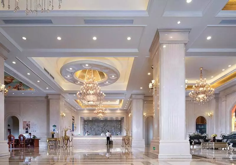 Vienna Hotel Guangzhou Baiyun Airport