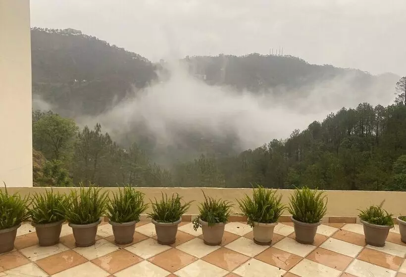 Misty Meadows By Priyago Hotels