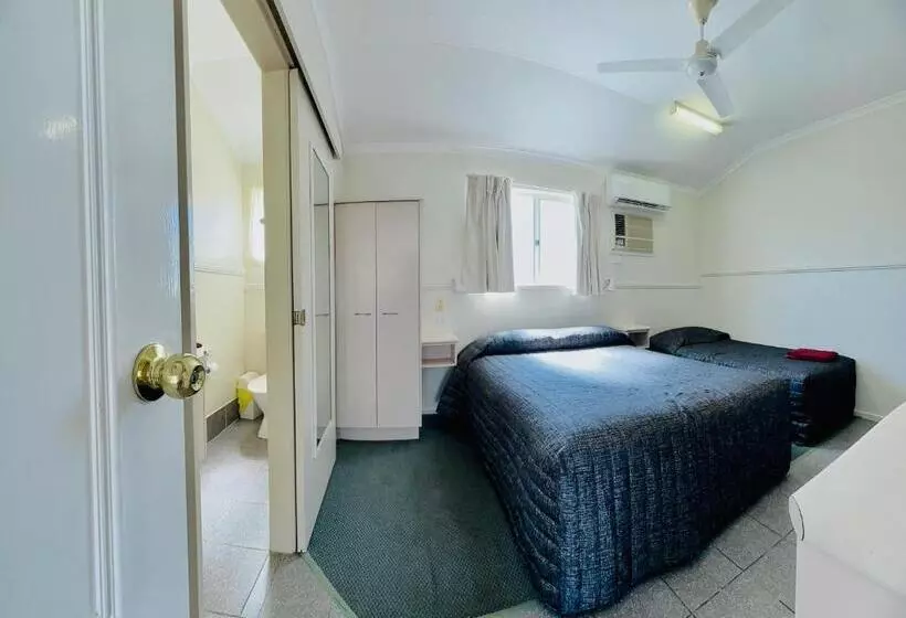 Hotelli Country Way Motor Inn