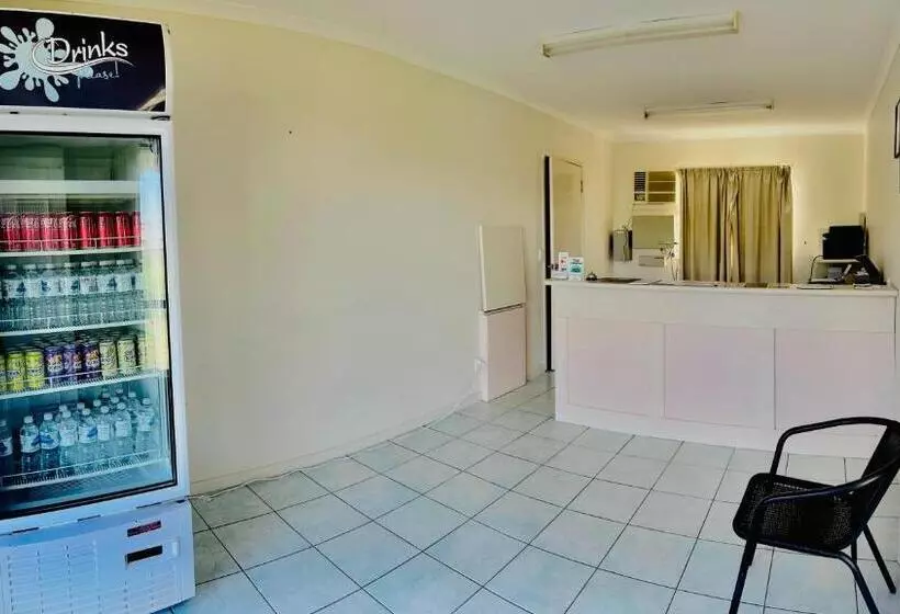 Hotelli Country Way Motor Inn