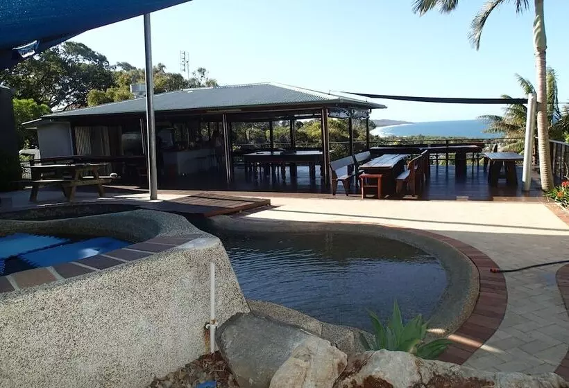 Hotelli Escape 1770  Adults Only