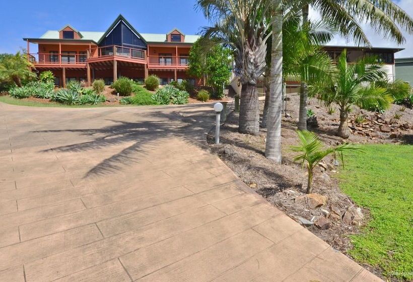 בית מלון כפרי Escape 1770 Adults Only