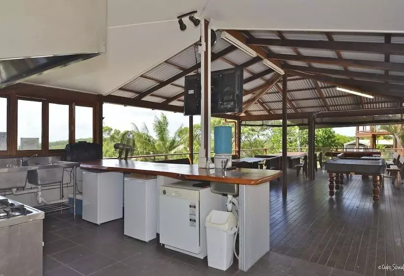 Hotelli Escape 1770  Adults Only