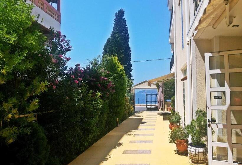 בית מלון כפרי Romantica