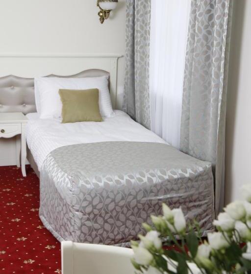 هتل Lawendowy Dworek