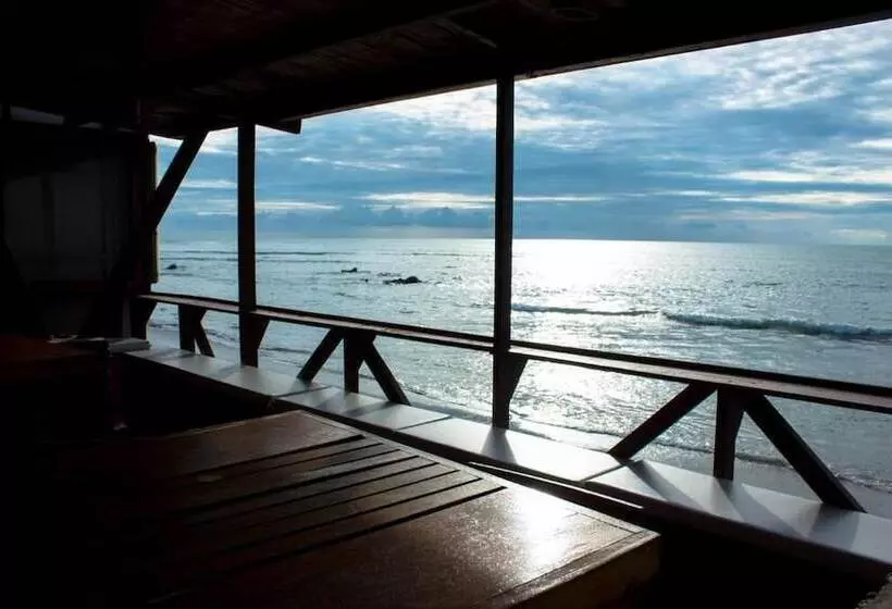 ホテル Majestic Beach Zorritos