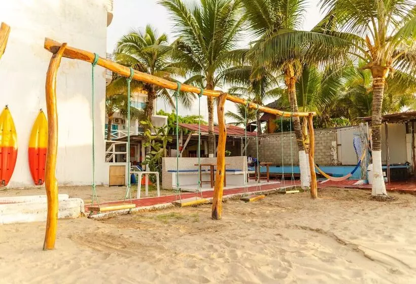 ホテル Majestic Beach Zorritos