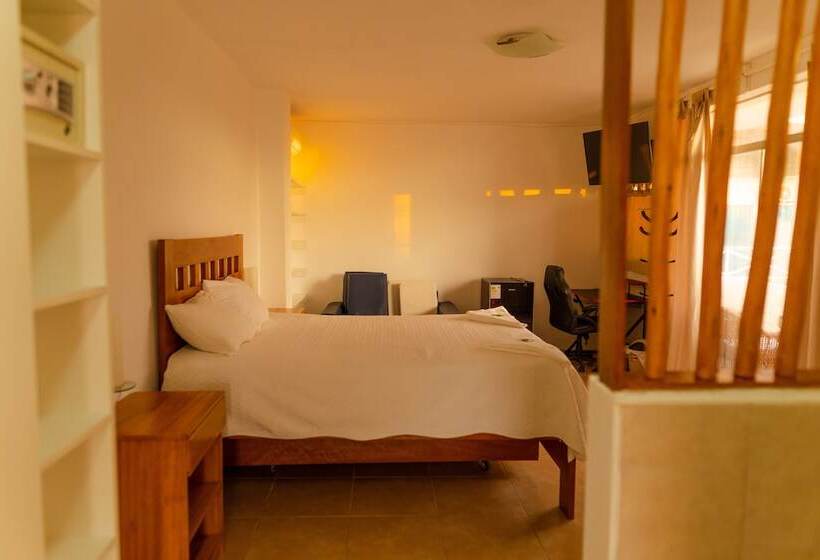 هتل Majestic Beach Zorritos