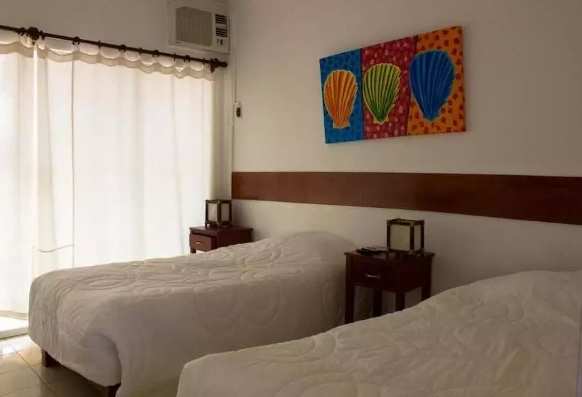 ホテル Majestic Beach Zorritos