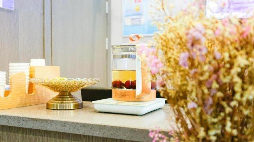 Hanting Hotel Shaoxing City Square Luxun Guli