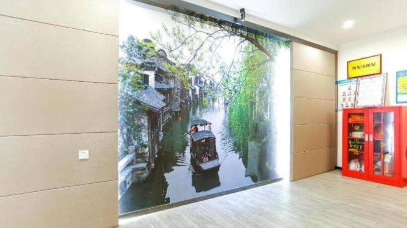 Hanting Hotel Shaoxing City Square Luxun Guli