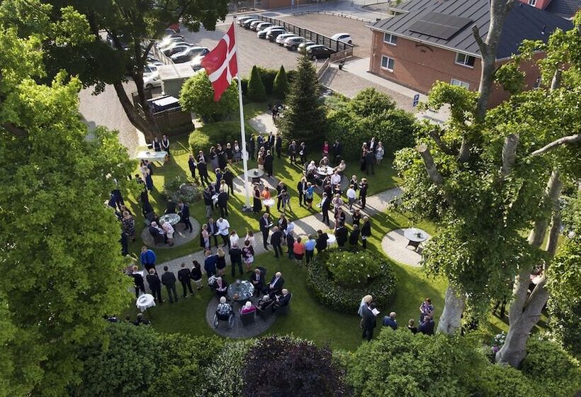 فندق Agerskov Kro &