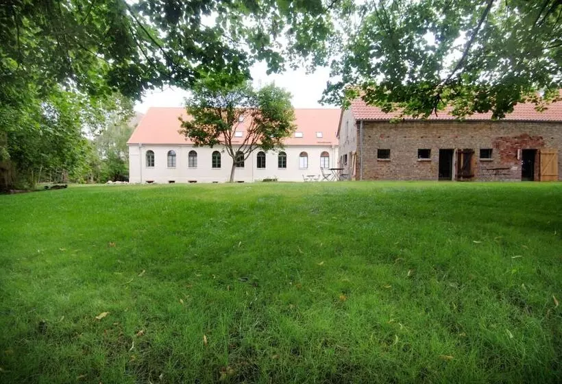 Hotelli Kavaliershaus Schloss Blücher