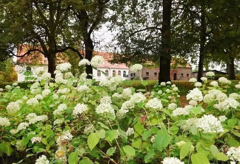 Hotelli Kavaliershaus Schloss Blücher