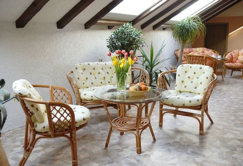 בית מלון כפרי Pension Tannenhof