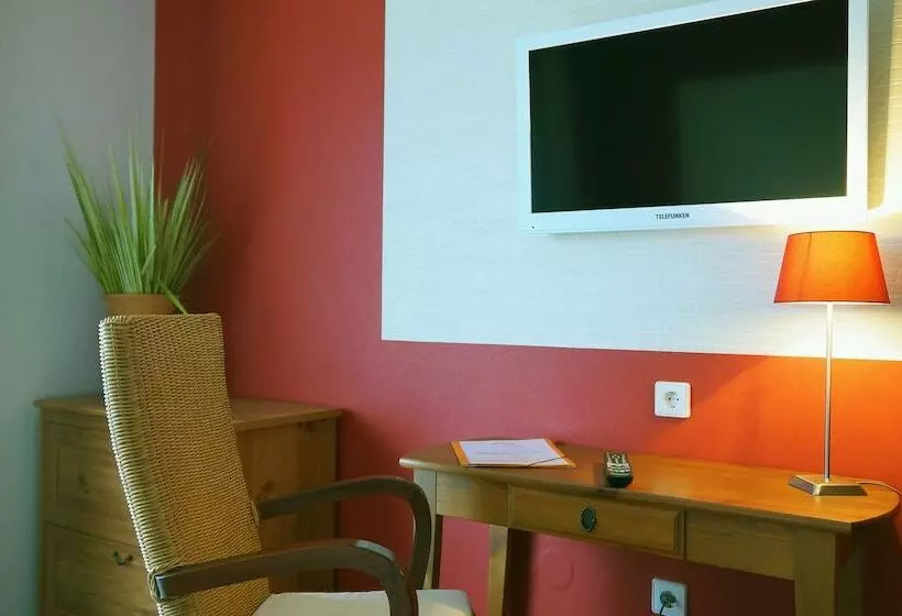 Hotelli Pension Tannenhof