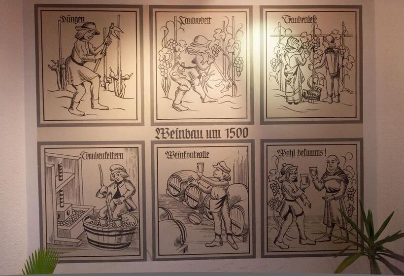 בית מלון כפרי & Restaurant Krone