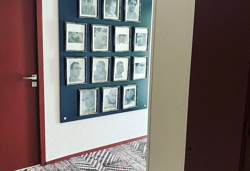 مسافرخانه Loreak