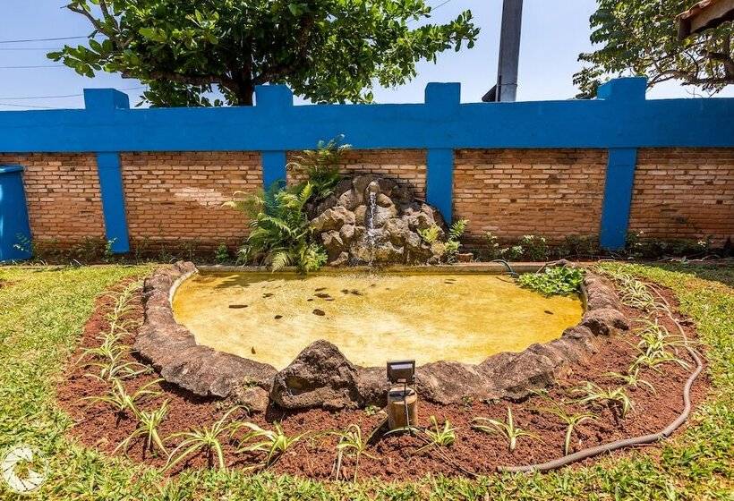 Хостел Pousada Das Estrelas Atibaia