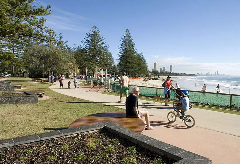 فندق Aussie Resort