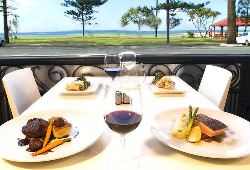 فندق Aussie Resort