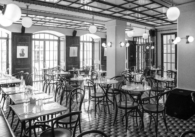 Hotel Browns Central