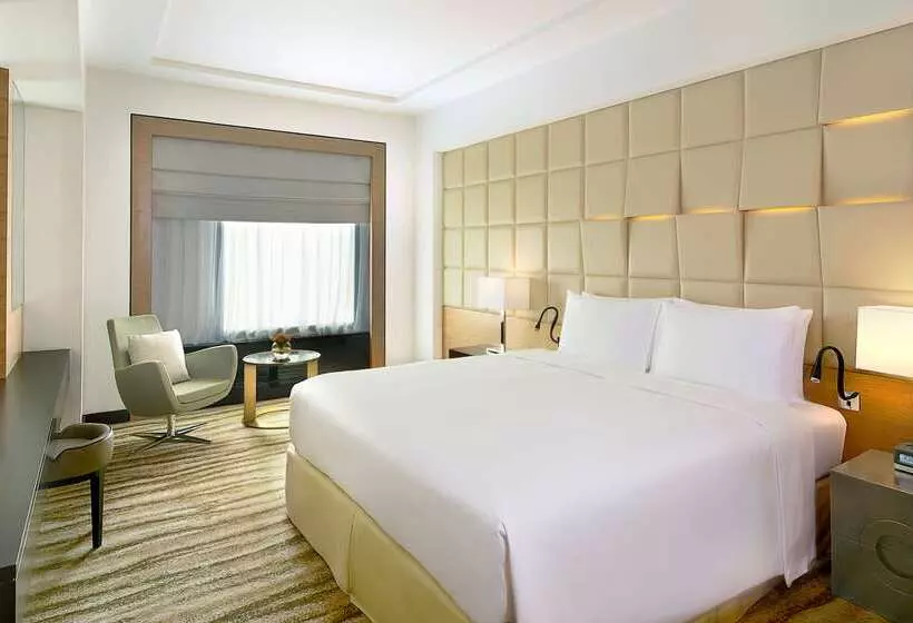 Отель Doubletree By Hilton Riyadh Al Muroj Business Gate