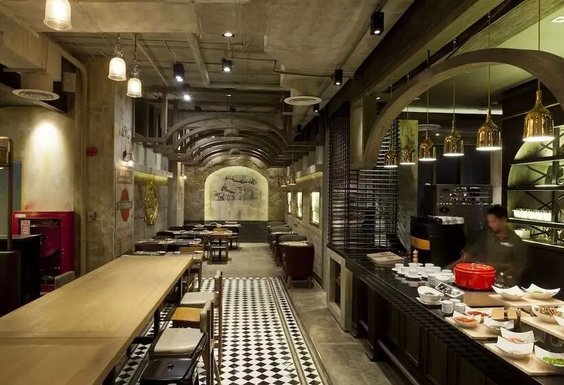 Eastin Tan Hotel Chiang Mai