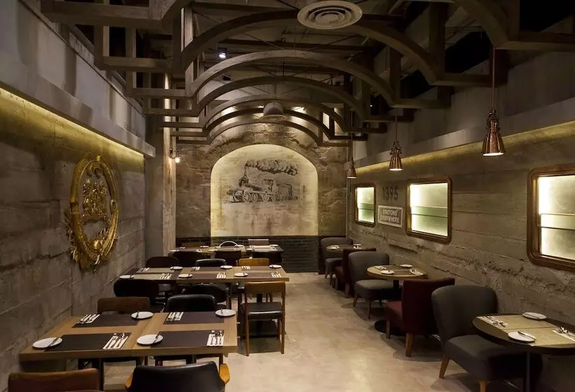 Eastin Tan Hotel Chiang Mai