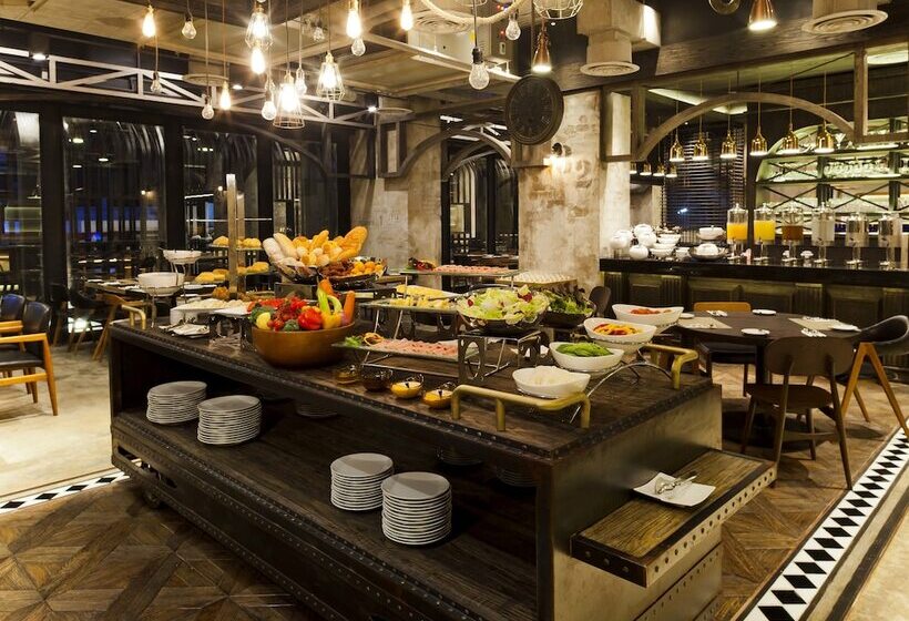 Eastin Tan Hotel Chiang Mai