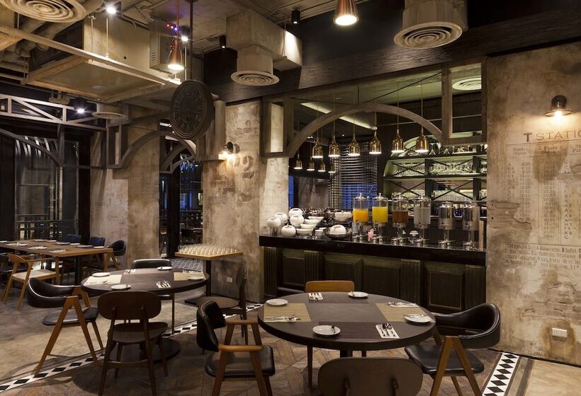 Eastin Tan Hotel Chiang Mai