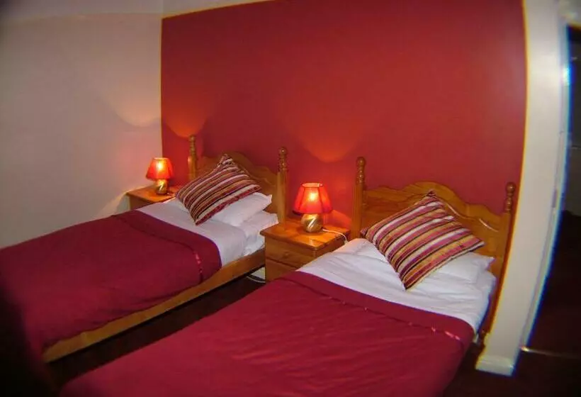 فندق Gateway Lodge