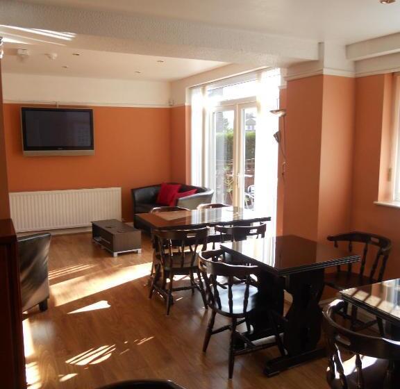 בית מלון כפרי Gateway Lodge