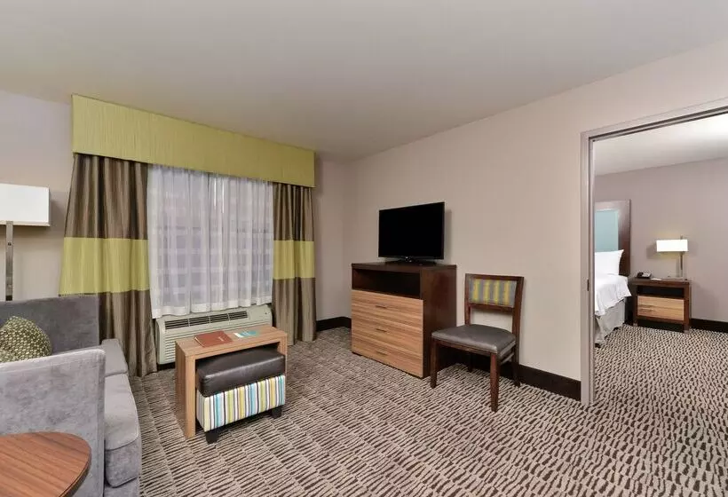 Hotel Homewood Suites By Hilton Cincinnati Mason