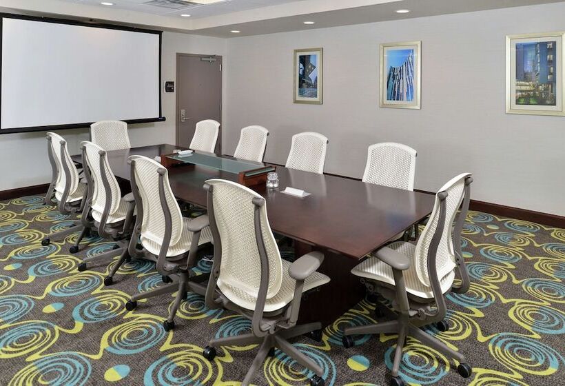 فندق Homewood Suites By Hilton Cincinnati Mason